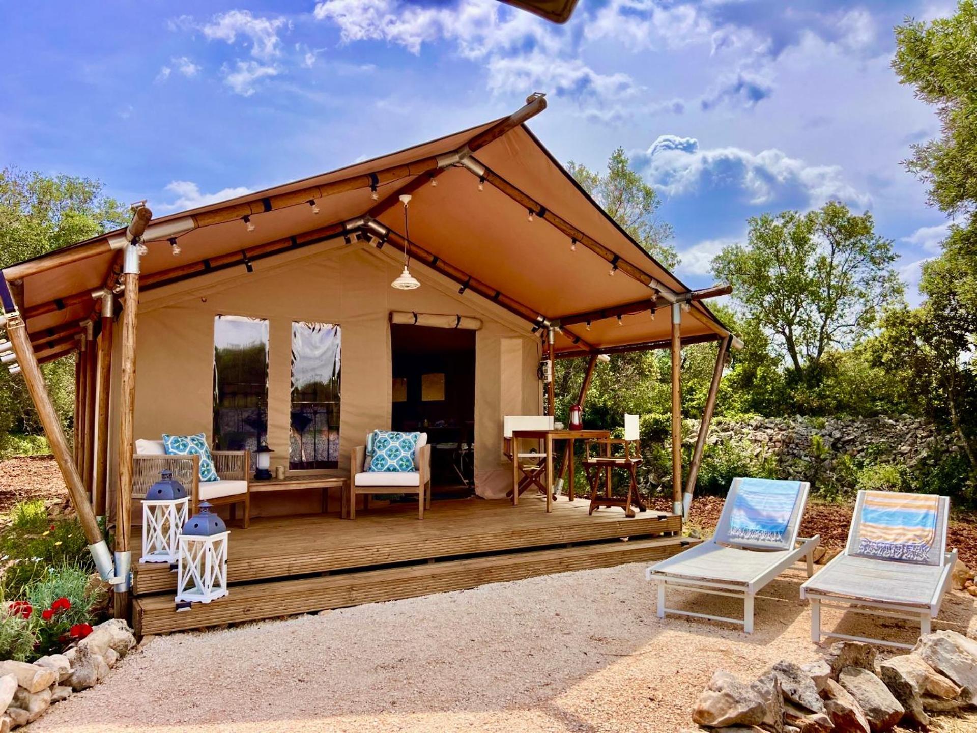Domus Olea Glamping Hotel Ceglie Messapica Exterior photo